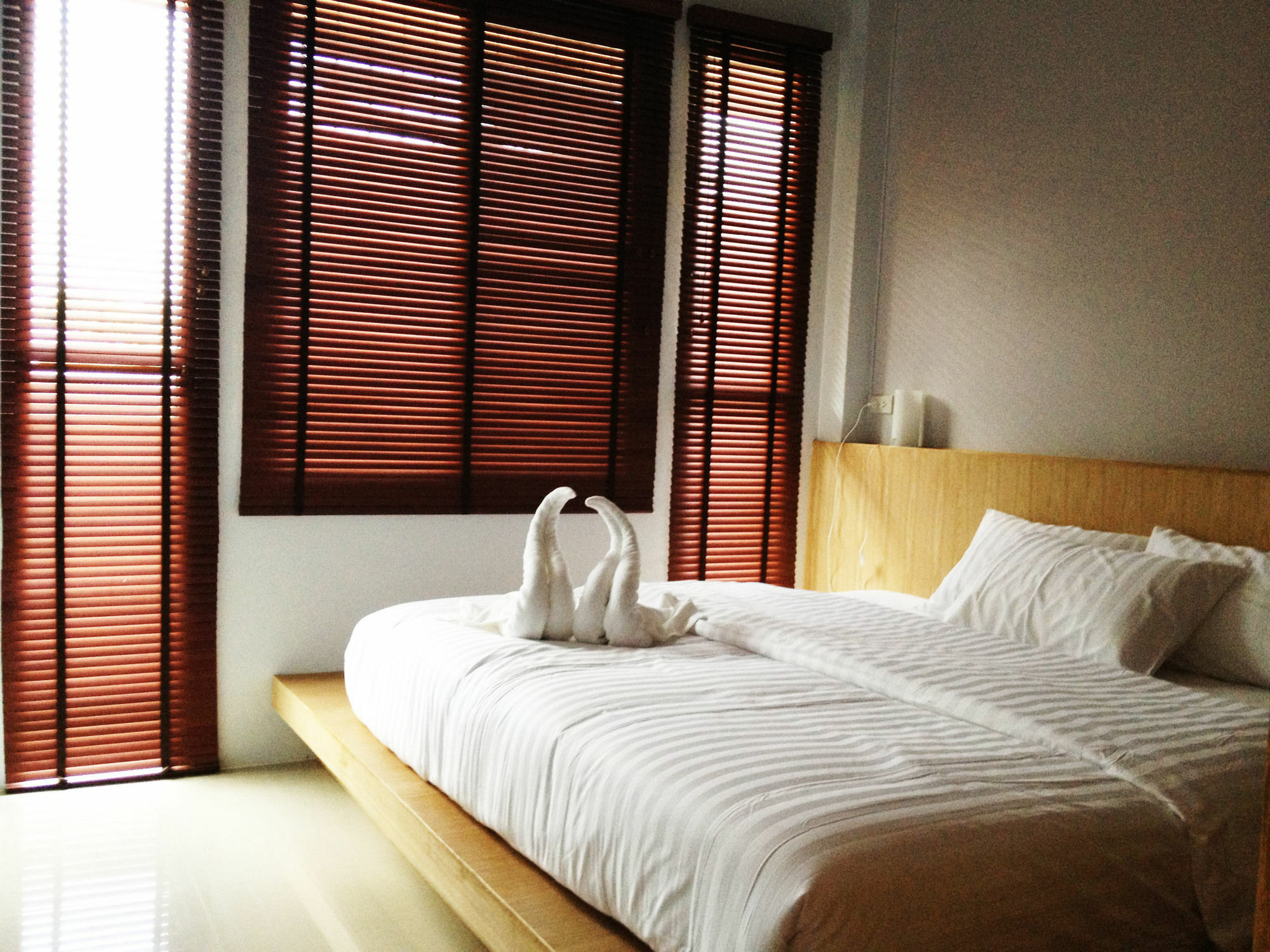 Zen Home Resort & Garden @ Phayao Buitenkant foto